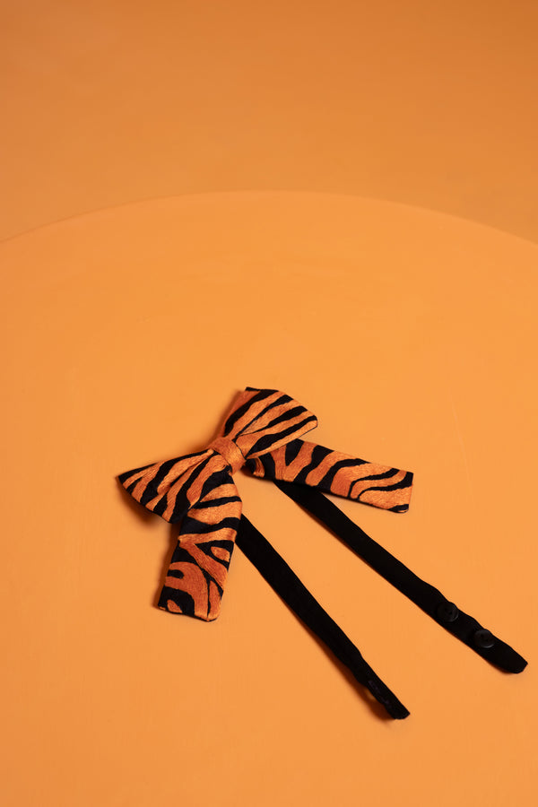 Tiger tale necktie