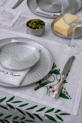 The tweets tablecloth