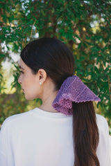 A fig crochet band
