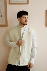 Folklore in beige